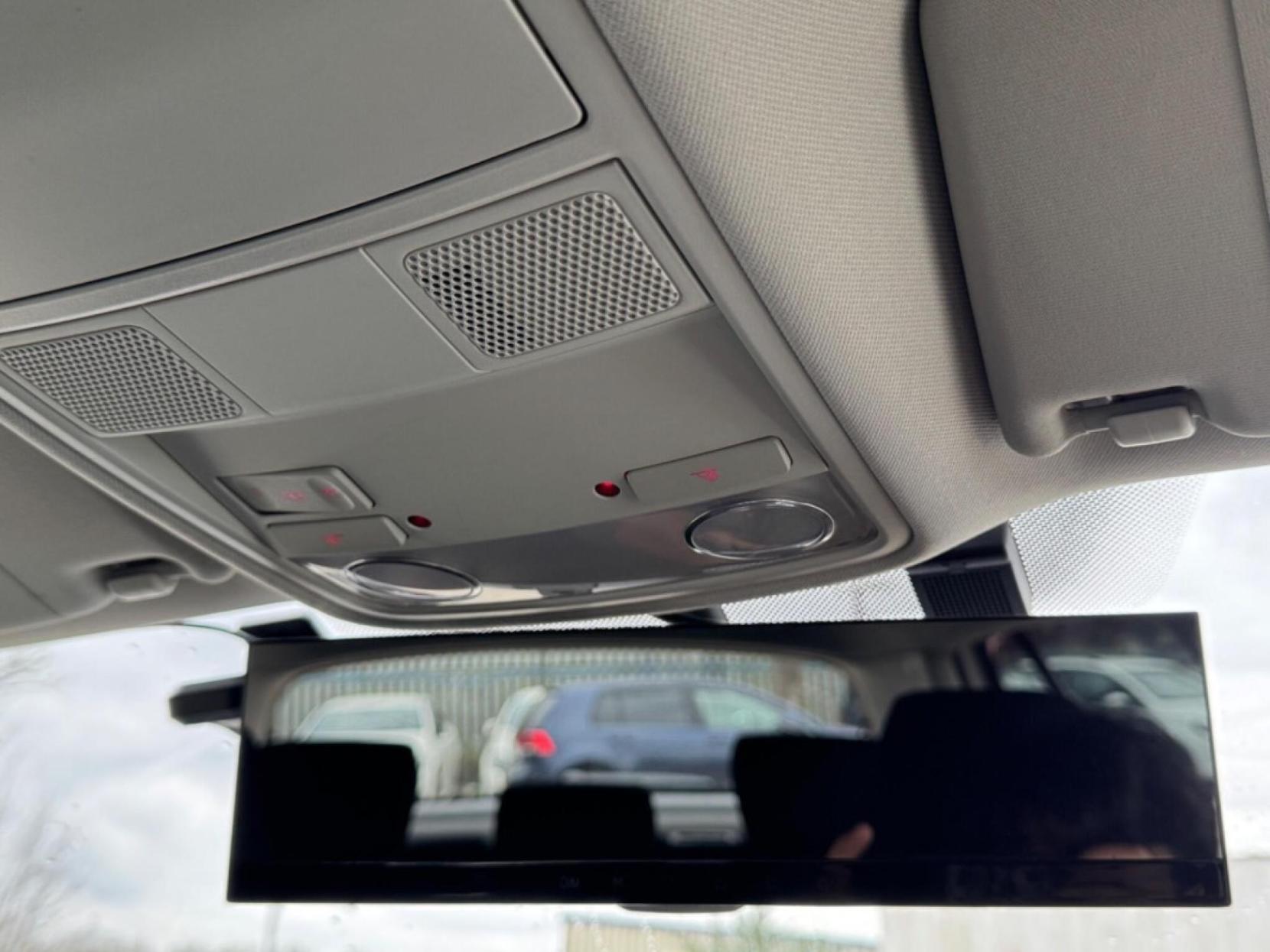 Volkswagen Golf 1.4 TSI SE Hatchback 5dr Petrol DSG Euro 5 (122 ps)