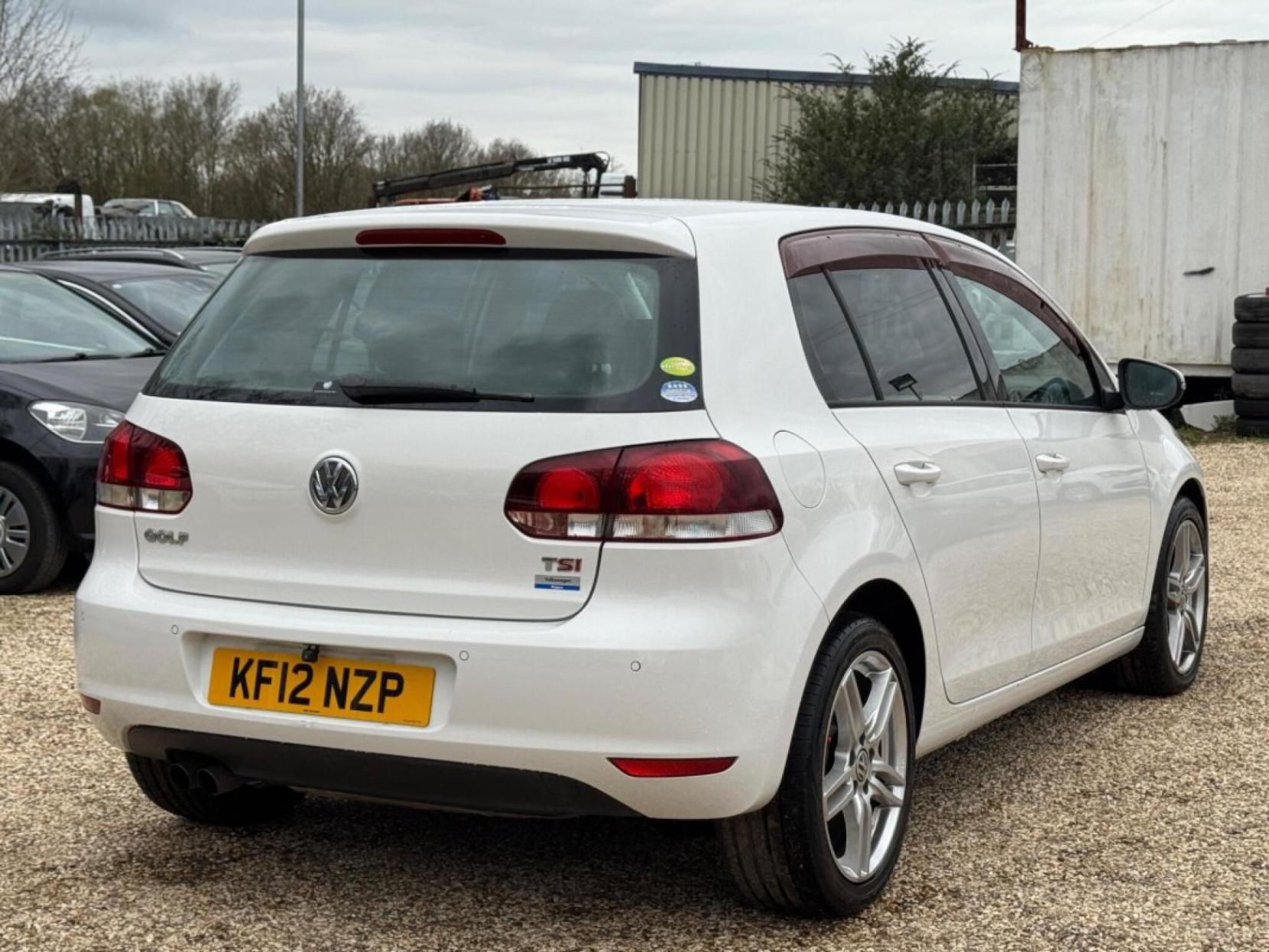 Volkswagen Golf 1.4 TSI SE Hatchback 5dr Petrol DSG Euro 5 (122 ps)