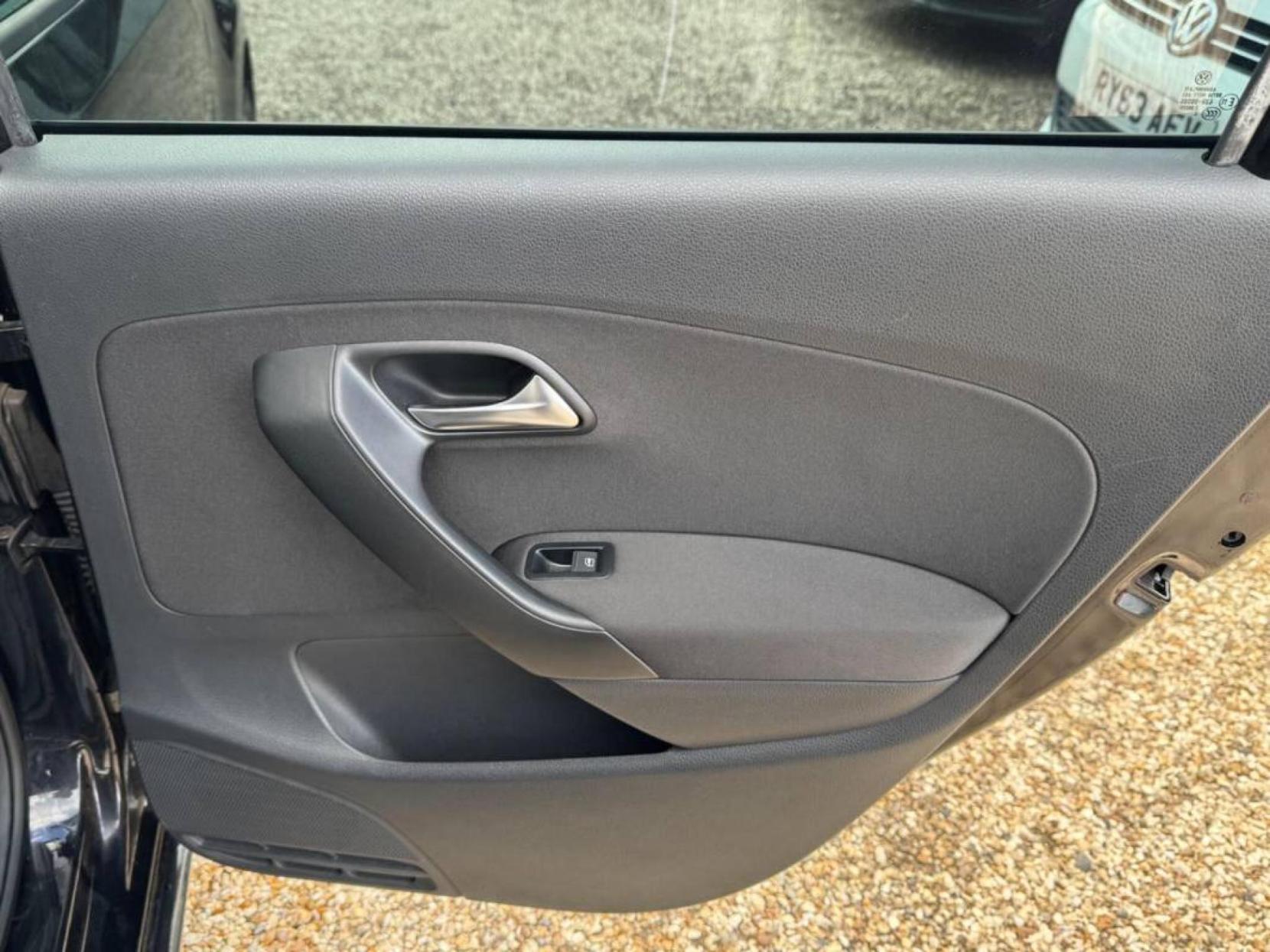 Volkswagen Polo 1.2 S Hatchback (2009 - 2014)