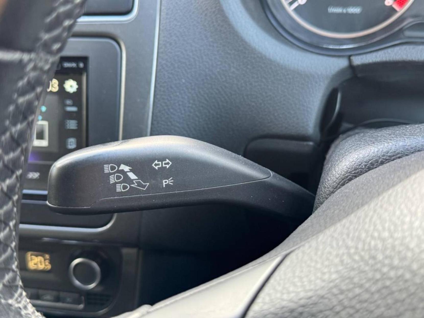 Volkswagen Polo 1.2 S Hatchback (2009 - 2014)