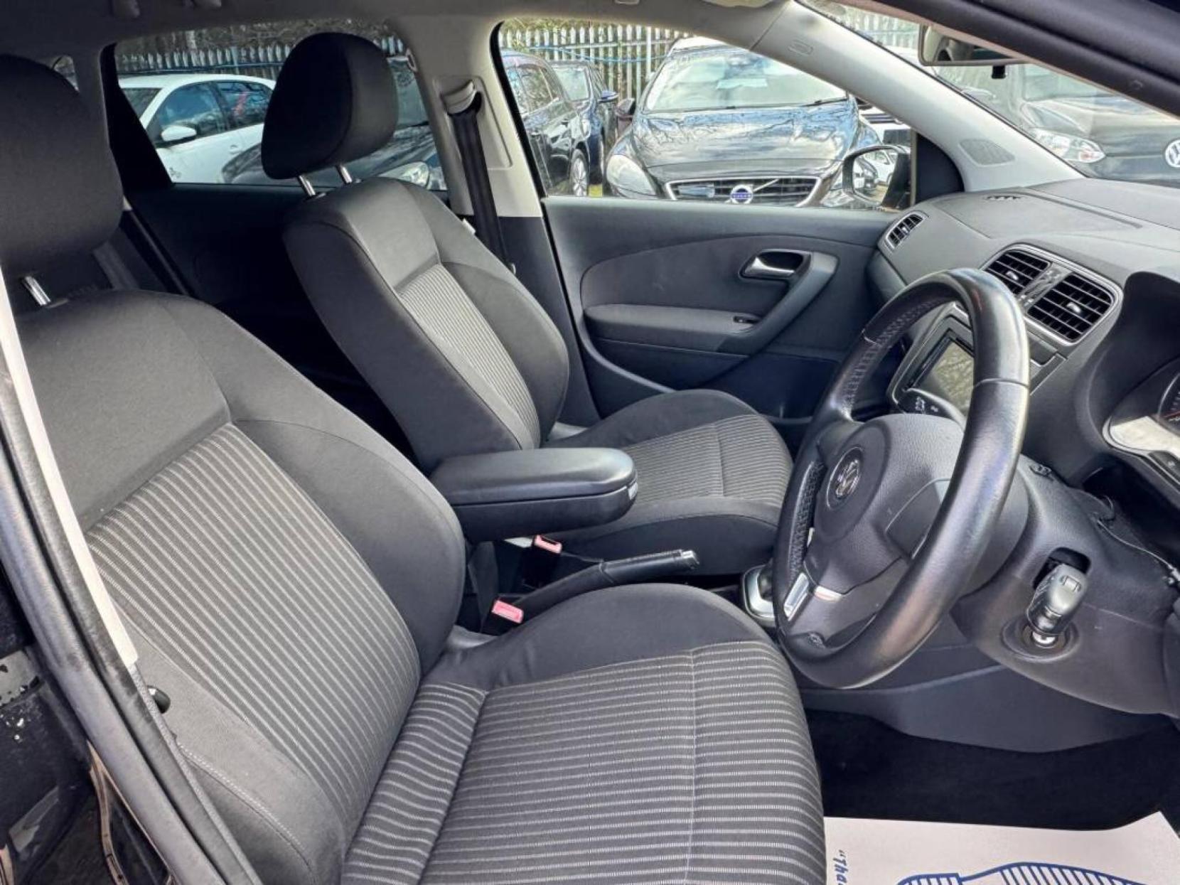 Volkswagen Polo 1.2 S Hatchback (2009 - 2014)