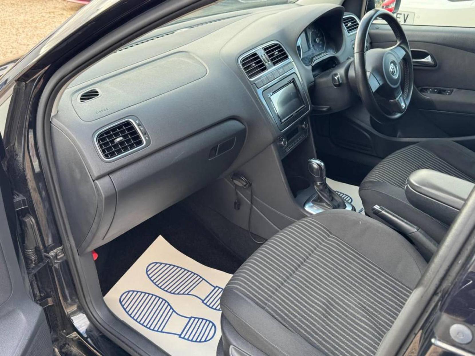 Volkswagen Polo 1.2 S Hatchback (2009 - 2014)